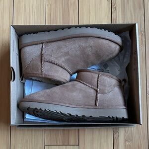 UGG classic ultra mini